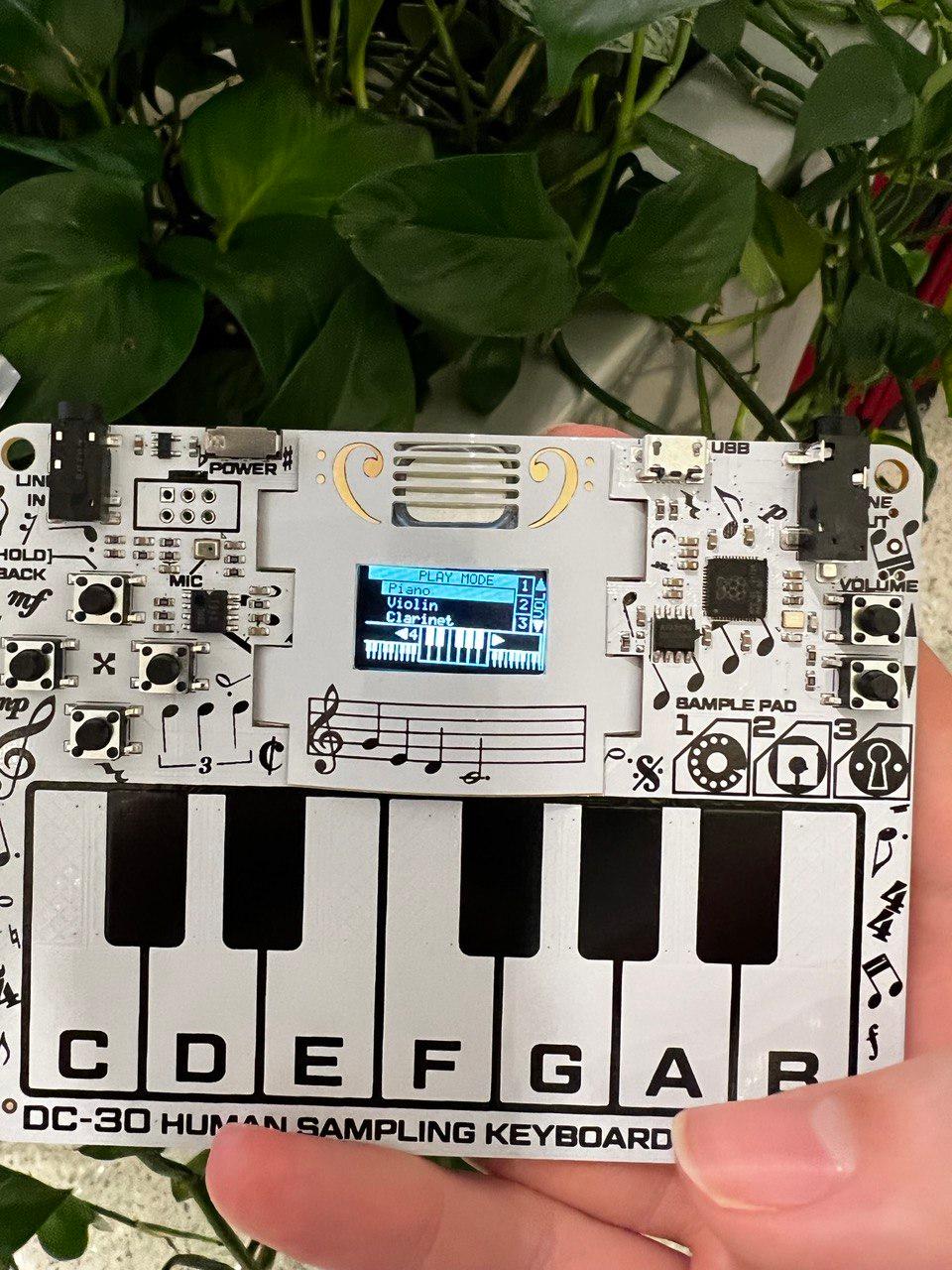 def con 30 badge looks like a piano